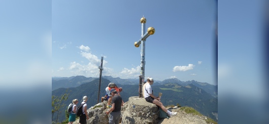 Ein Gipfel - zwei Kreuze am Kranzhorn