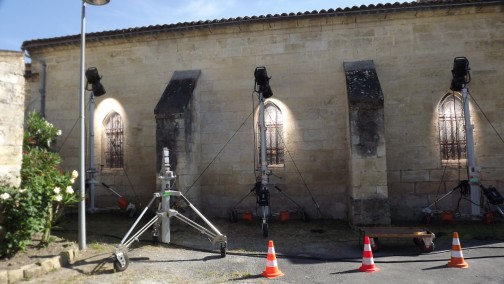 Moulon, Aquitaine. Tournage d'une scène du film Cocorico 2 le 19 juin 2025
